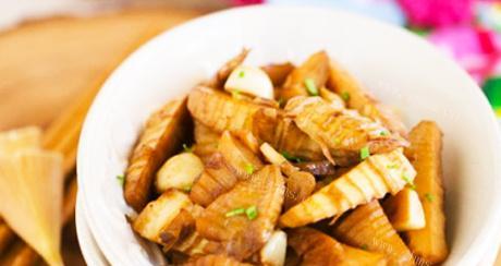鲜美竹笋鸭肉煲怎么做？步骤和技巧是什么？