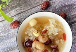 鲜龙眼红枣甜汤怎么做？有哪些健康益处？