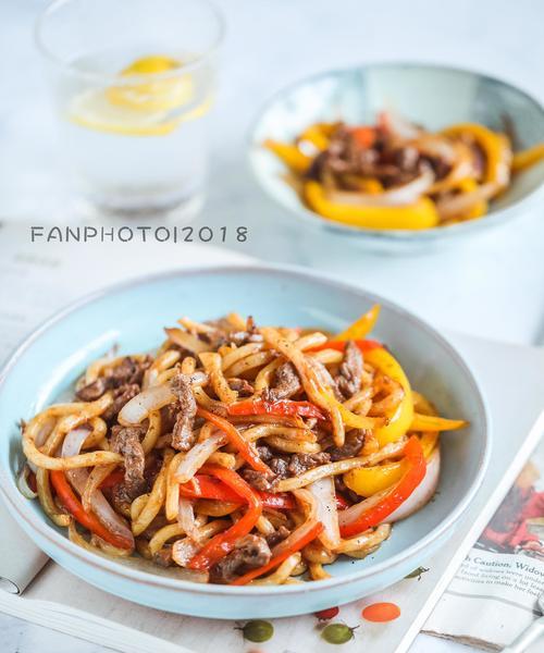 鲜菇牛肉炒乌龙面怎么做？步骤和技巧是什么？