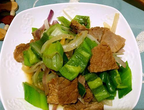 鲜蚕豆小炒肉怎么做？步骤和技巧有哪些？