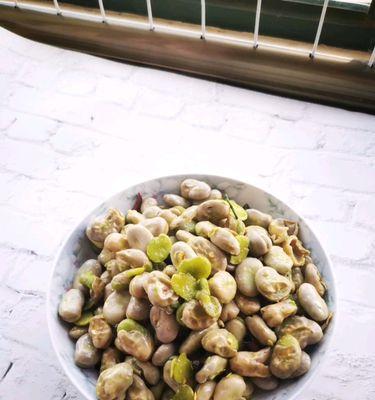 鲜蚕豆炒腊肉怎么做？步骤详解和常见问题解答？