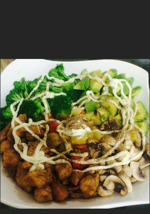 鲜贝鳄梨沙拉怎么做？步骤和技巧有哪些？