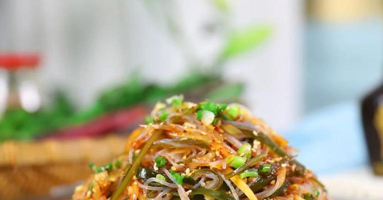 鲜拌粉丝的做法是什么？如何快速制作美味的鲜拌粉丝？
