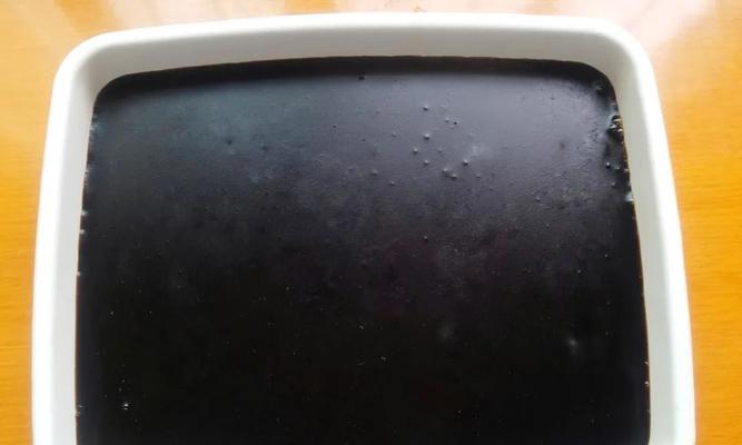 仙草凉粉怎么做？步骤和技巧是什么？