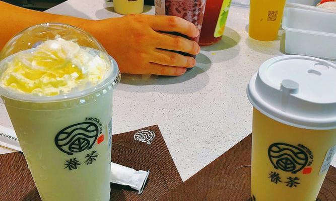 夏天的味道桃子冰绿茶怎么做？有哪些步骤和技巧？