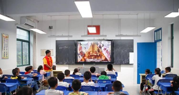 夏日冰饮桃气泡泡怎么做？步骤和材料有哪些？