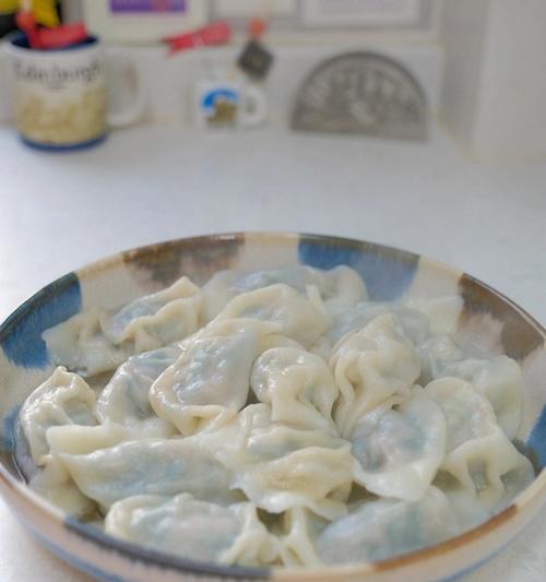 夏季祛湿冬瓜猪肉馅儿饺子怎么做？有哪些步骤和技巧？