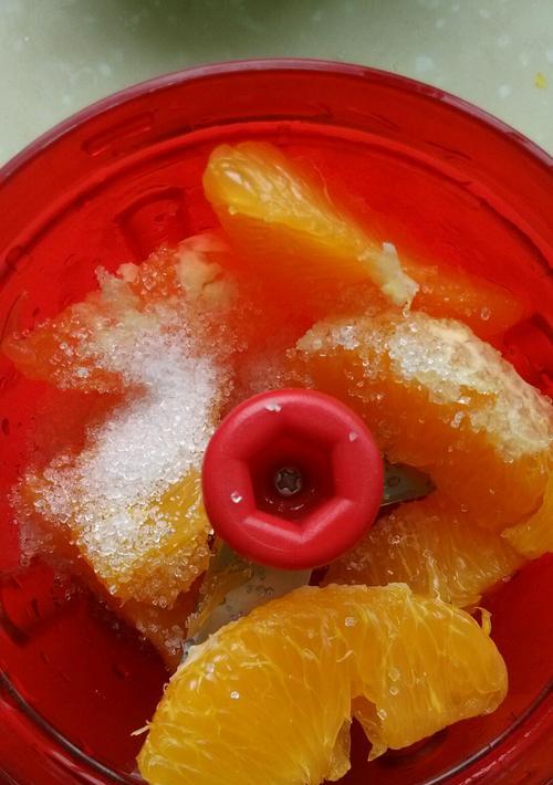 夏季必备的果汁怎么做？有哪些健康又美味的果汁食谱？
