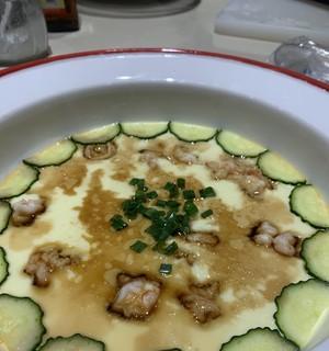 虾蒸鸡蛋羹的做法是什么？如何做出鲜嫩可口的虾蒸鸡蛋羹？