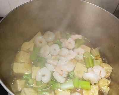 虾汤老豆腐怎么做？有哪些步骤和技巧？
