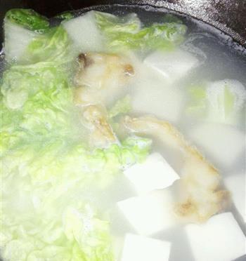 虾汤白菜豆腐怎么做？步骤和技巧有哪些？