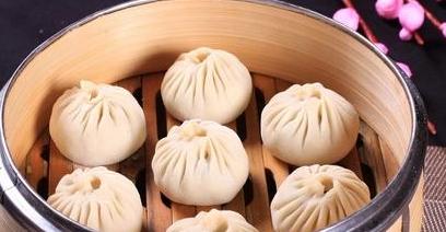 虾肉小笼包怎么做？步骤和技巧有哪些？