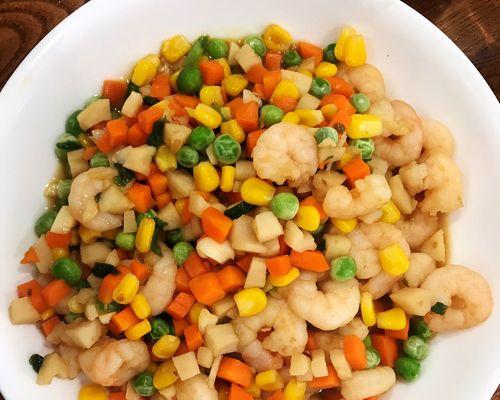 虾仁玉米滋养汤的做法是什么？如何在家轻松制作？