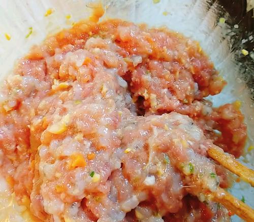 虾仁馅儿馄饨怎么做？有哪些步骤和技巧？