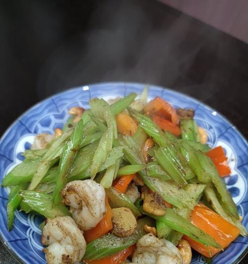 虾仁西芹腰果怎么做？有哪些步骤和技巧？