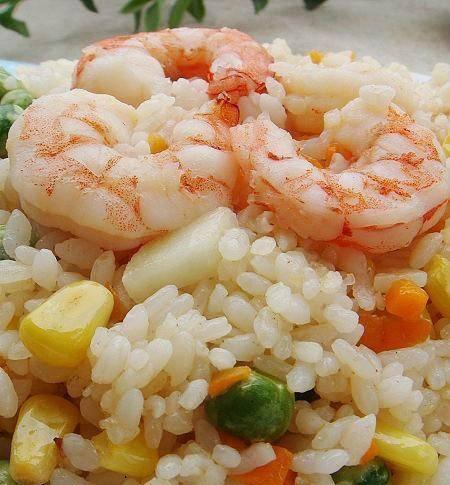 虾仁甜瓜炒饭怎么做？有哪些步骤和技巧？