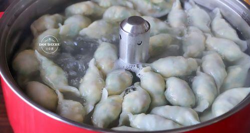 虾仁水饺怎么做？详细步骤和技巧有哪些？