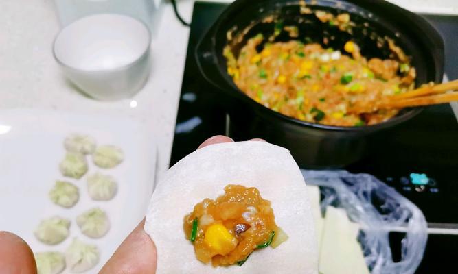 虾仁肉馅大馄饨怎么做？详细步骤和技巧是什么？