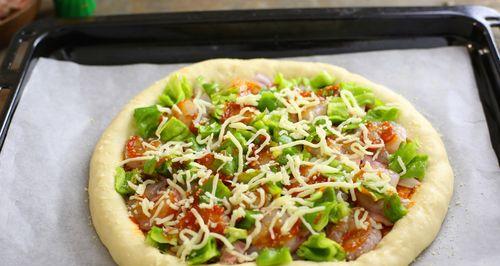 虾仁披萨pizza怎么做？详细步骤和技巧是什么？