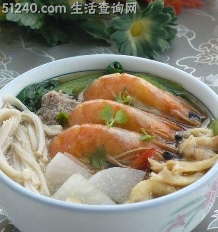 虾仁牛肉萝卜丸子汤怎么做？有哪些步骤和技巧？