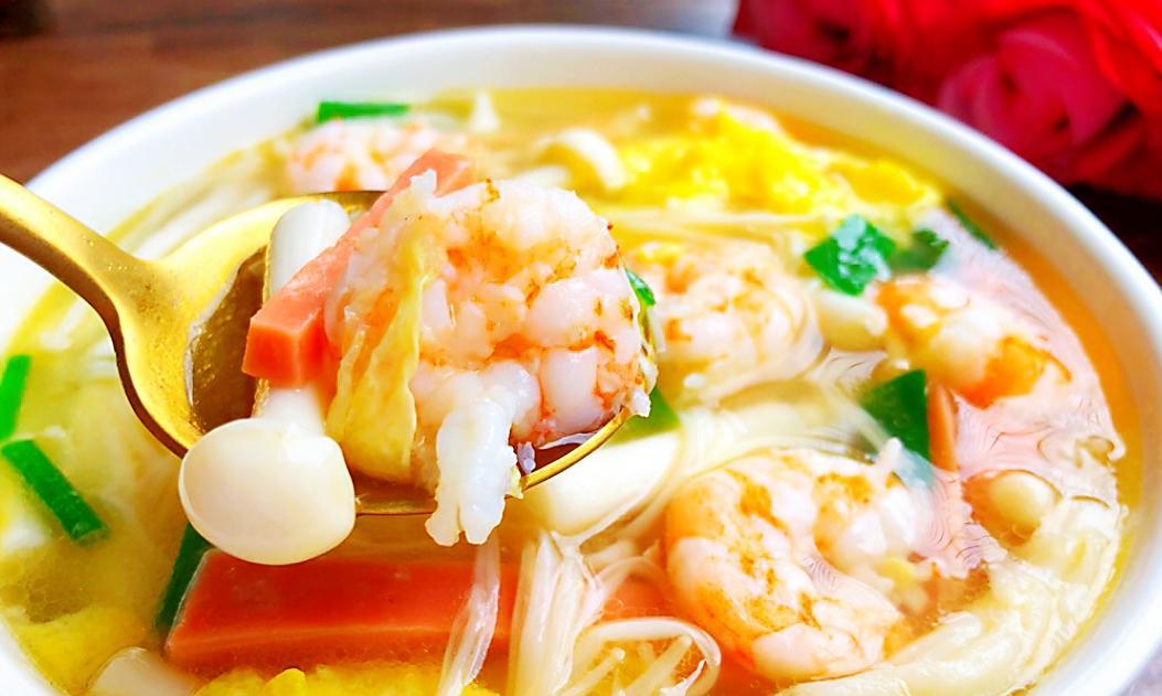 虾仁牛肉萝卜丸子汤怎么做？有哪些步骤和技巧？
