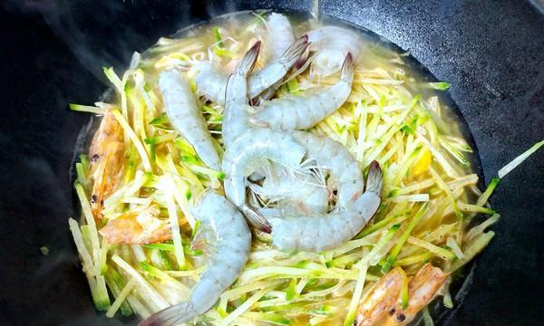 虾仁萝卜汤怎么做？有哪些步骤和技巧？
