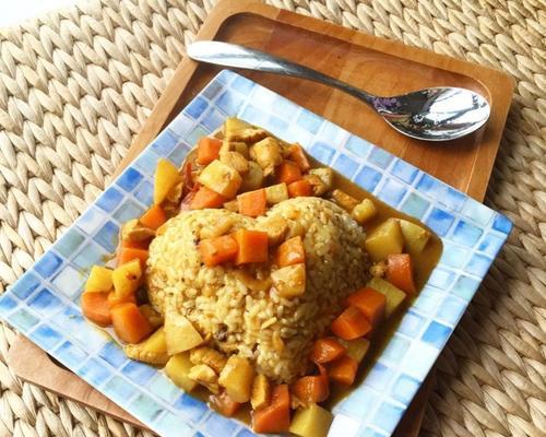 虾仁咖喱饭怎么做？步骤和技巧有哪些？