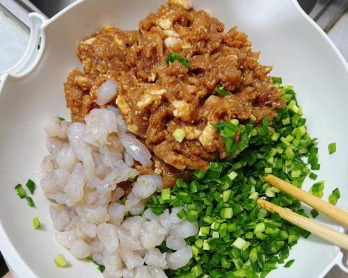 虾仁韭菜肉三鲜饺子怎么做？步骤和技巧有哪些？