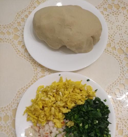 虾仁韭菜鸡蛋饺子馅怎么做？有哪些步骤和技巧？