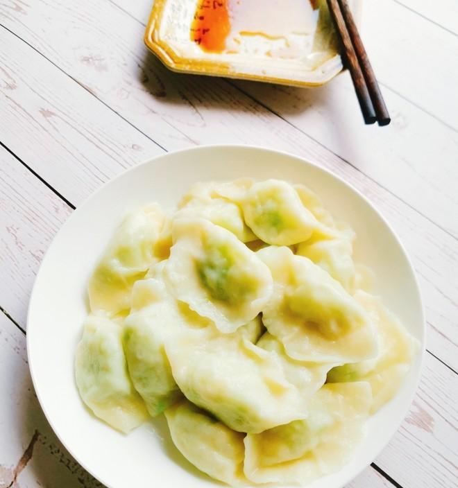 虾仁饺子怎么做？详细步骤和技巧有哪些？