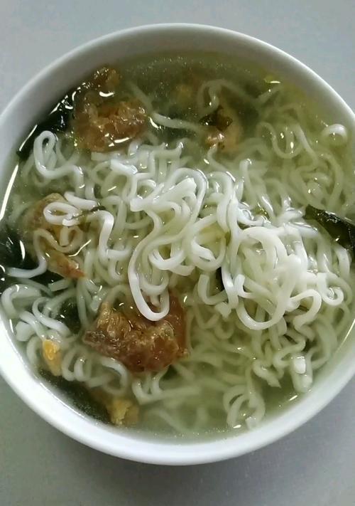 虾仁鸡蛋青菜面怎么做？详细步骤和常见问题解答？