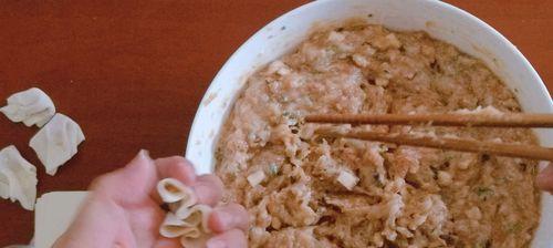 虾仁馄饨怎么做？详细步骤和技巧是什么？