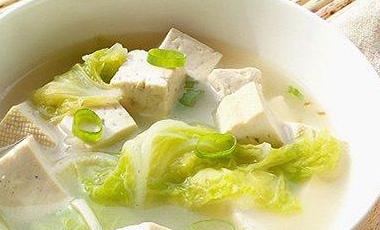 虾仁豆腐白菜卷怎么做？步骤和技巧有哪些？