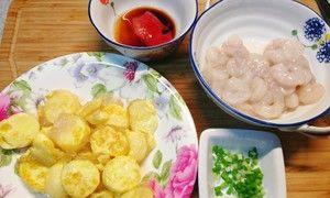 虾仁蛋圆的做法是什么？如何在家轻松制作美味的虾仁蛋圆？