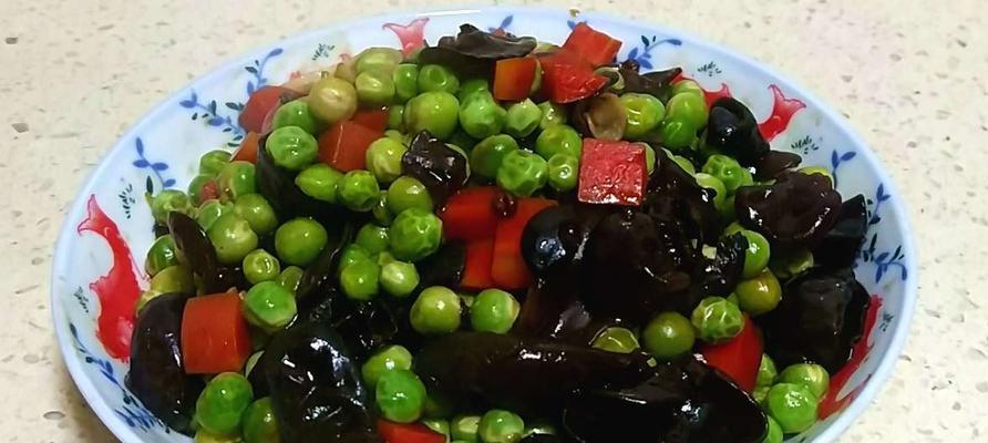 虾仁炒木耳怎么做？步骤和技巧有哪些？