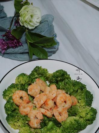 虾仁炒芥菜头怎么做？步骤和技巧有哪些？
