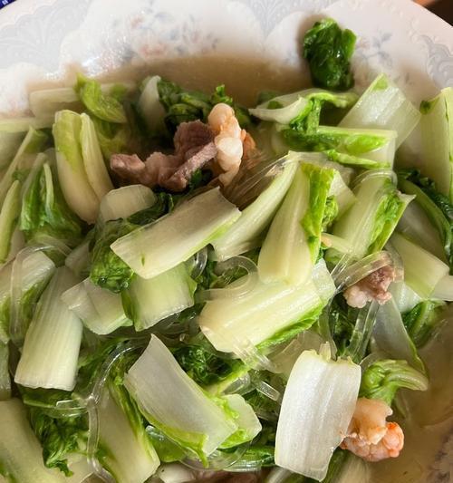 虾仁炒莼菜的做法是什么？如何炒出鲜嫩的莼菜？