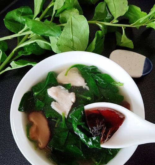虾皮皮蛋汤怎么做？有哪些步骤和技巧？