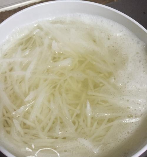 虾皮萝卜汤怎么做？有哪些步骤和技巧？