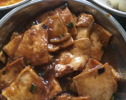 虾皮锅塌豆腐怎么做？步骤和技巧有哪些？