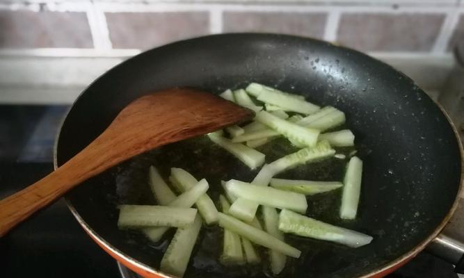 虾皮炒黄瓜怎么做？步骤是什么？