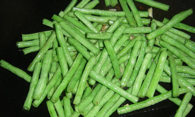 虾米糟菜拌豇豆怎么做？步骤和技巧是什么？