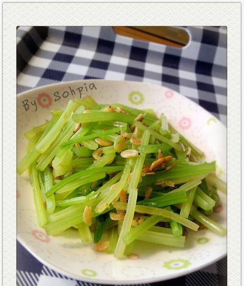 虾米芹菜煎饼怎么做？步骤和技巧有哪些？