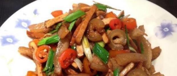 虾米酱炒烧肉怎么做？步骤和技巧有哪些？