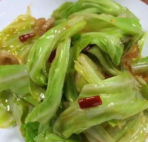 虾米包菜怎么做？步骤和技巧是什么？
