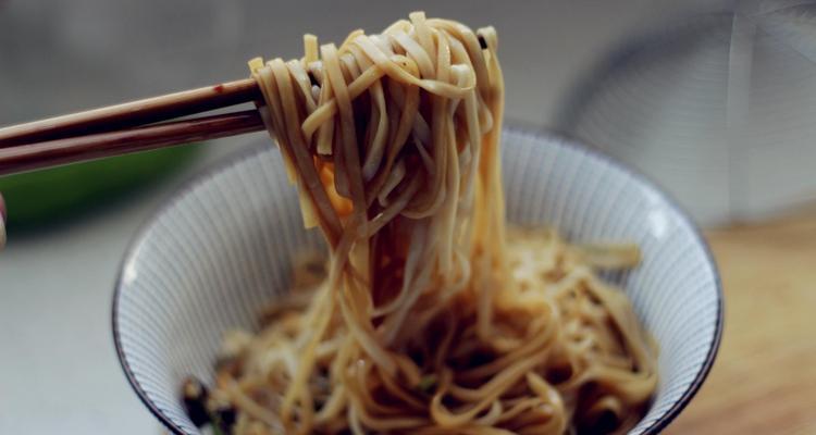 虾米拌面怎么做？详细步骤和常见问题解答？