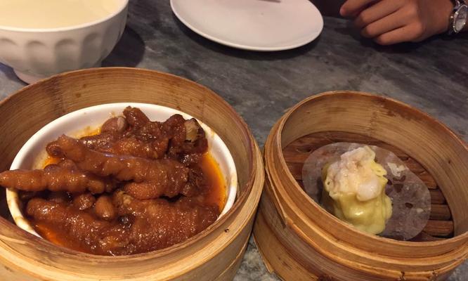 虾饺皇怎么做才正宗？在家如何做出美味的虾饺皇？