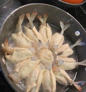 虾饺怎么做？在家自制虾饺的详细步骤是什么？