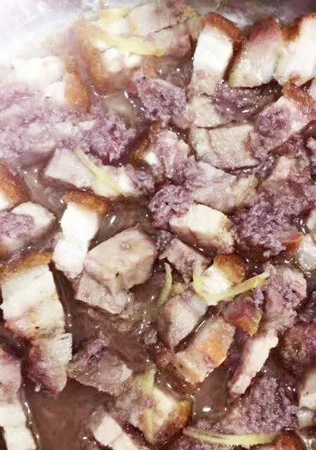 虾酱蒸五花肉怎么做？步骤和技巧有哪些？