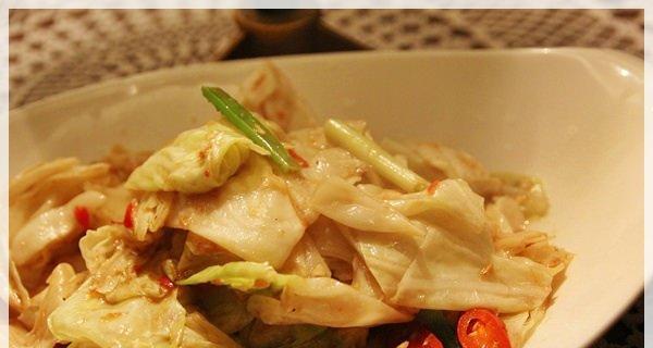 虾酱炒高丽菜怎么做？步骤和技巧有哪些？